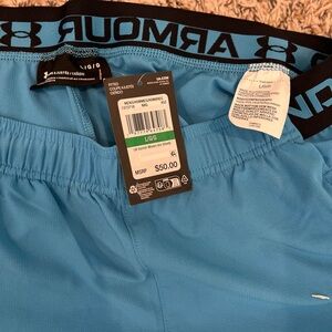 Under Armour Men's Vanish Woven Shorts 6in size L NWT